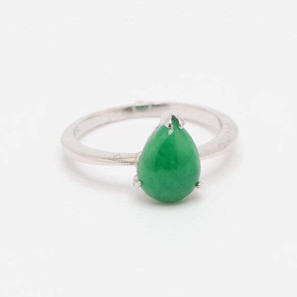Vintage Sterling Silver Jade Teardrop/Pear Shape Ring - Picture 3 of 9
